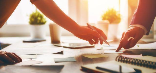 Stabilität aufbauen durch Versicherungsplanung